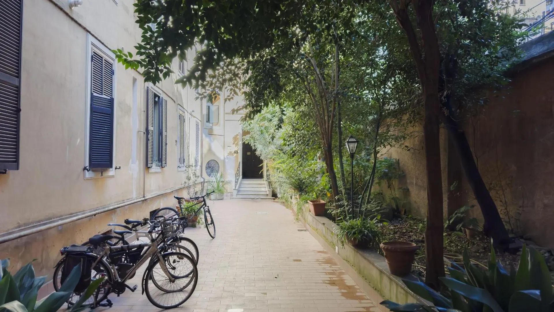 Saint Peter Beautiful 2Br Apartment Roma 0*,  Italia
